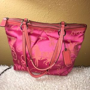 Coach Horse & Carriage Print Tote. F14482